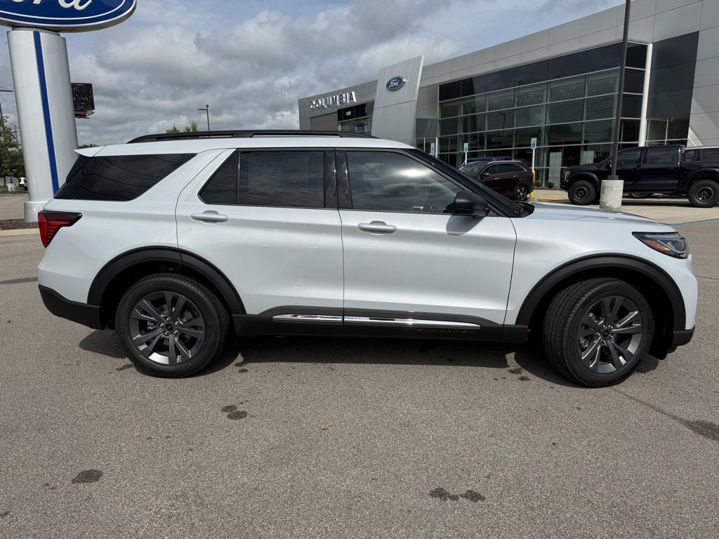 new 2025 Ford Explorer car, priced at $44,687