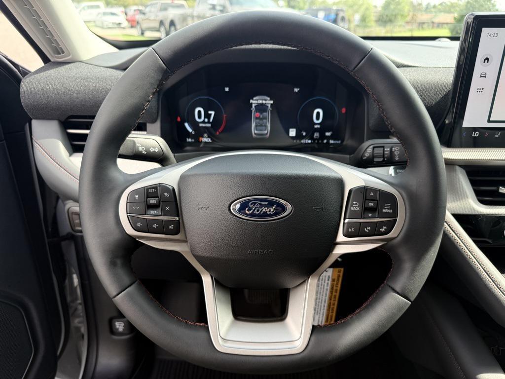 new 2025 Ford Explorer car, priced at $44,687