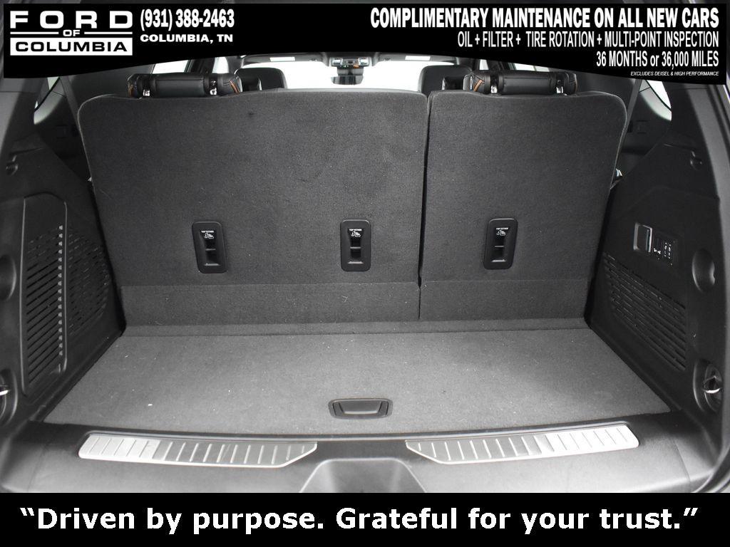 used 2025 GMC Yukon car, priced at $75,655