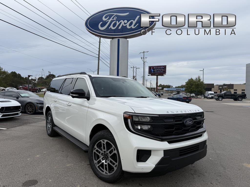 new 2025 Ford Expedition Max car, priced at $73,701