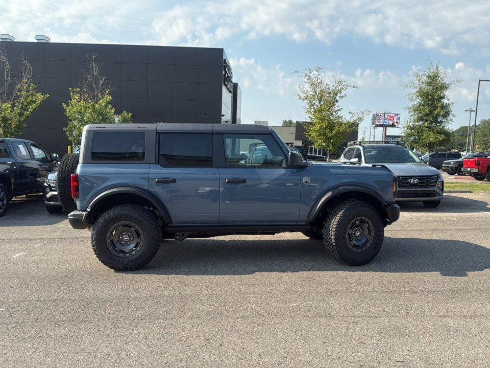 new 2025 Ford Bronco car, priced at $49,546