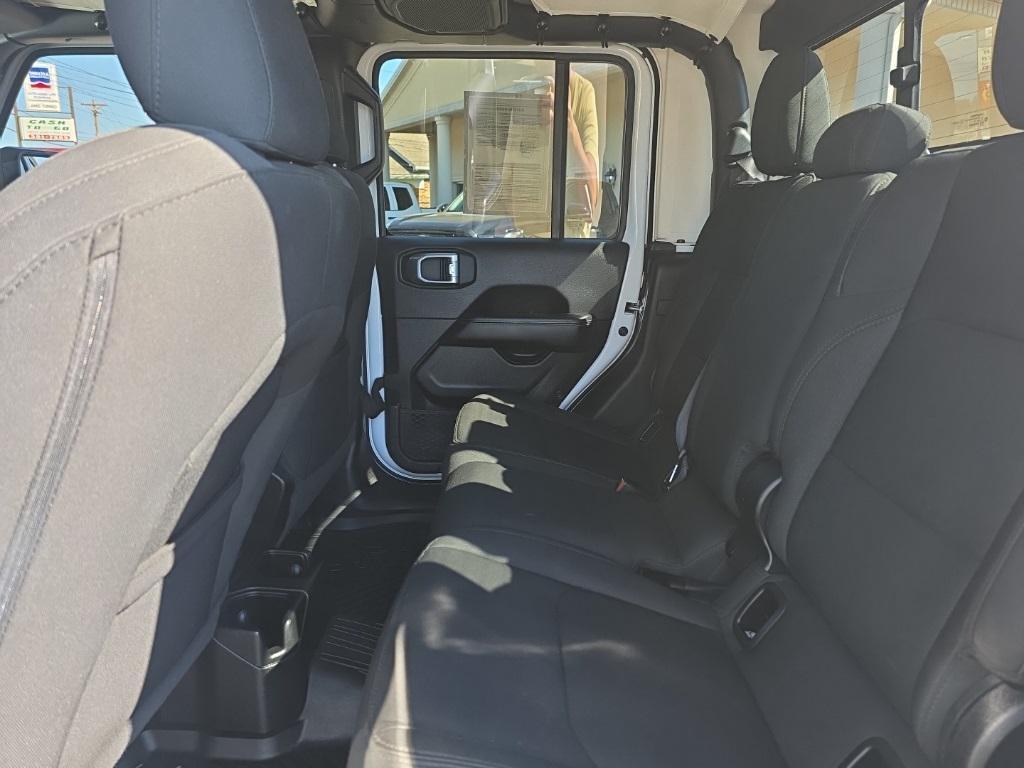 used 2021 Jeep Gladiator car, priced at $30,422