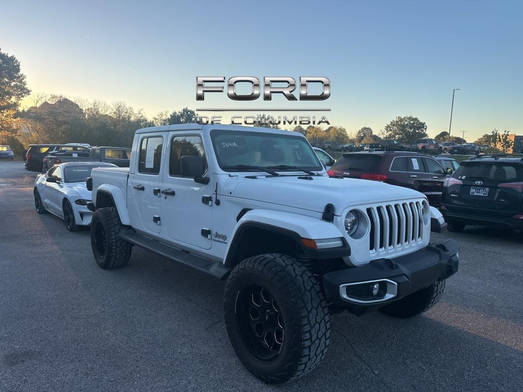 used 2021 Jeep Gladiator car, priced at $30,422