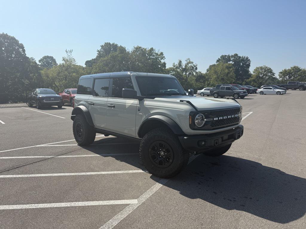 new 2025 Ford Bronco car, priced at $50,917