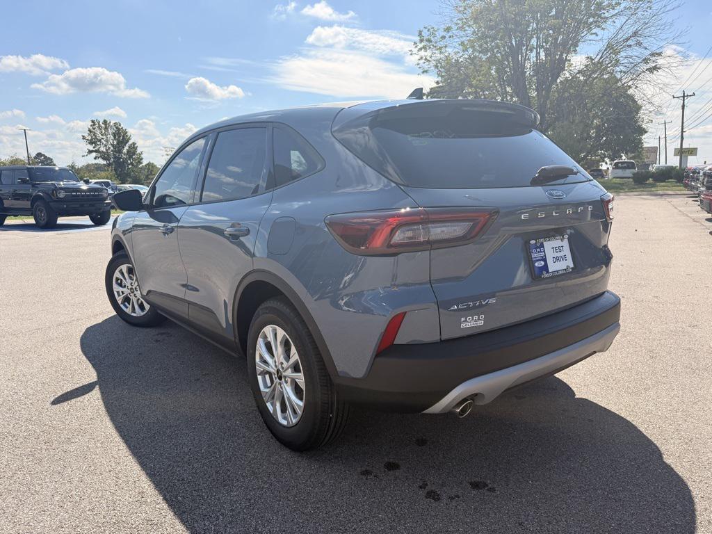 new 2026 Ford Escape car, priced at $29,085
