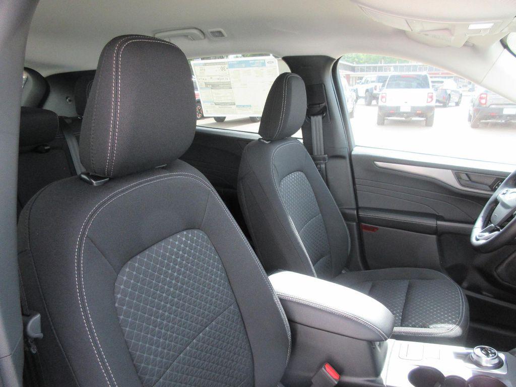 new 2025 Ford Escape car