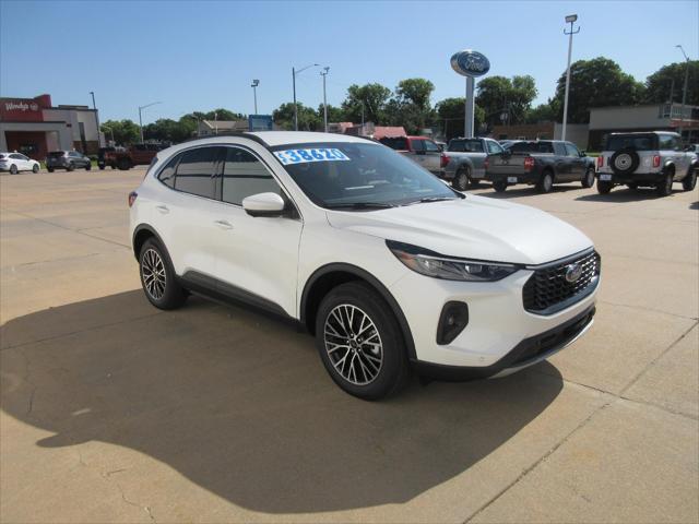 new 2025 Ford Escape PHEV car