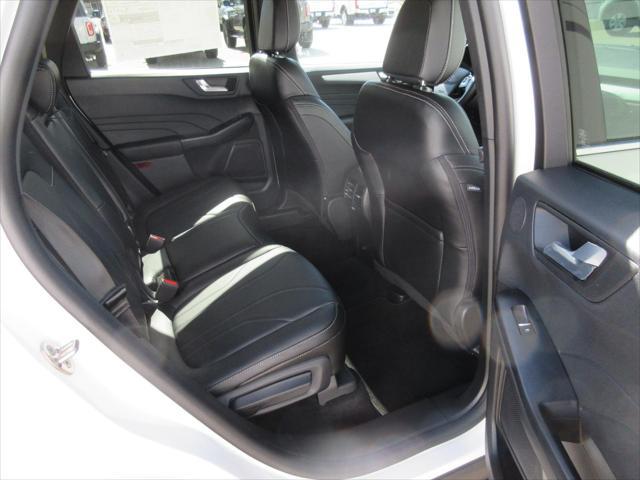 new 2025 Ford Escape PHEV car