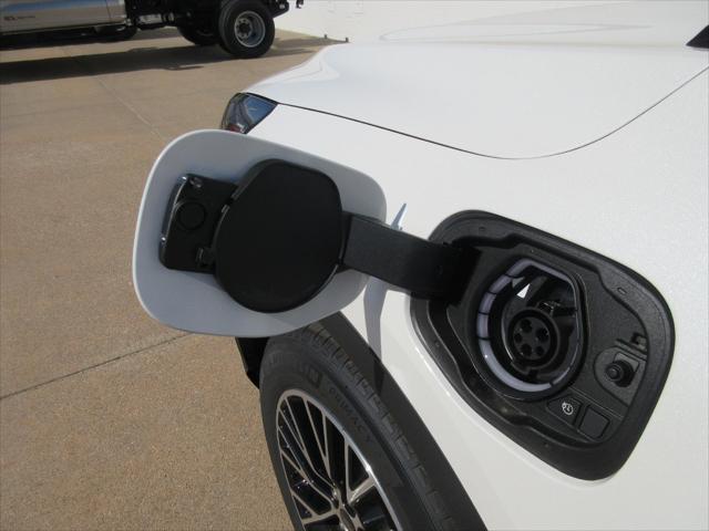 new 2025 Ford Escape PHEV car