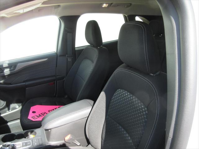 new 2025 Ford Escape car