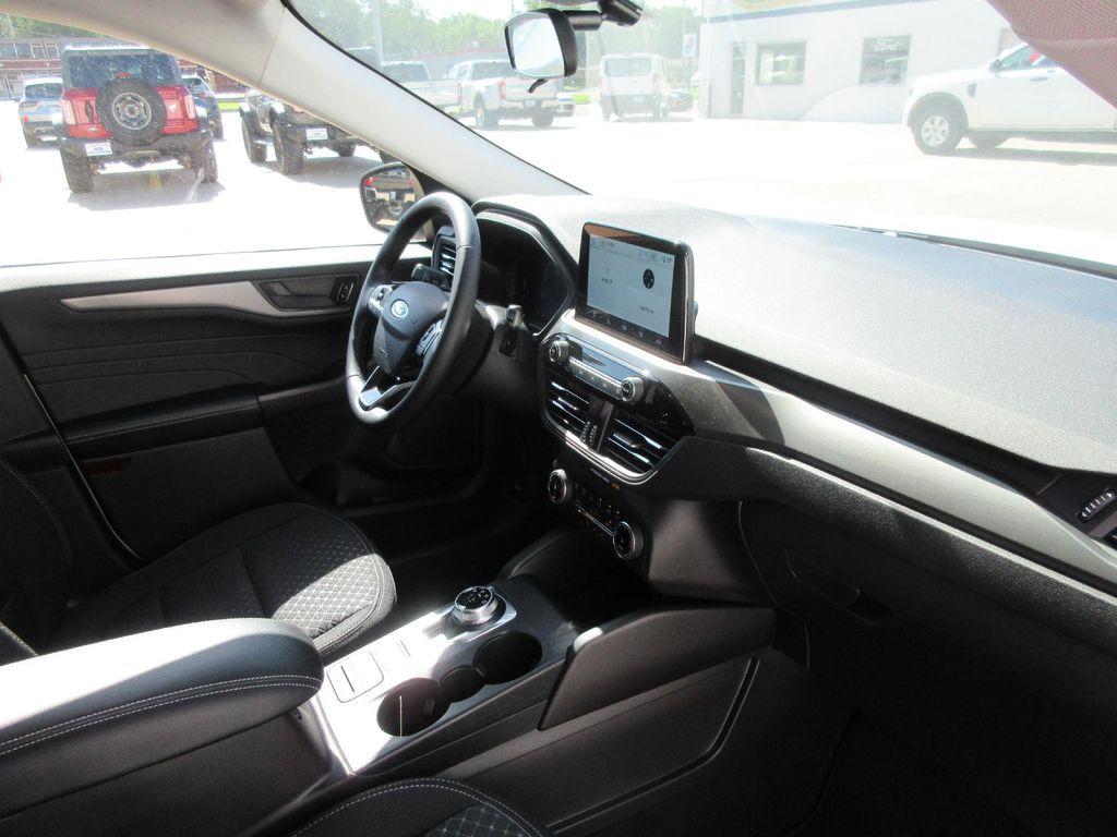 new 2025 Ford Escape car