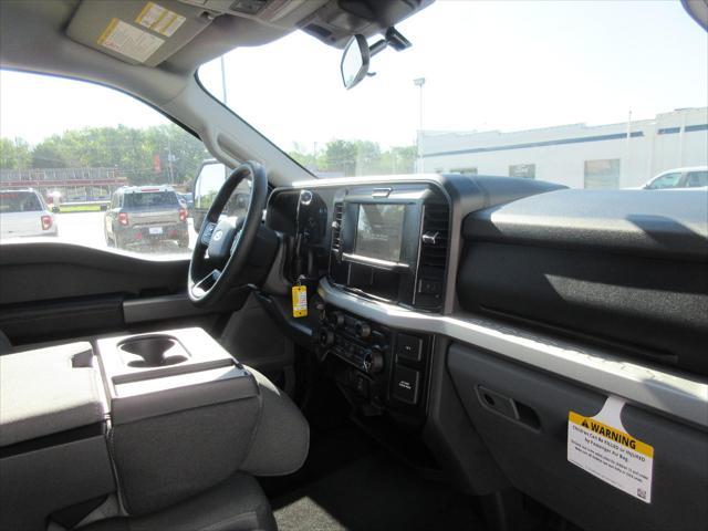 new 2025 Ford F-350 car