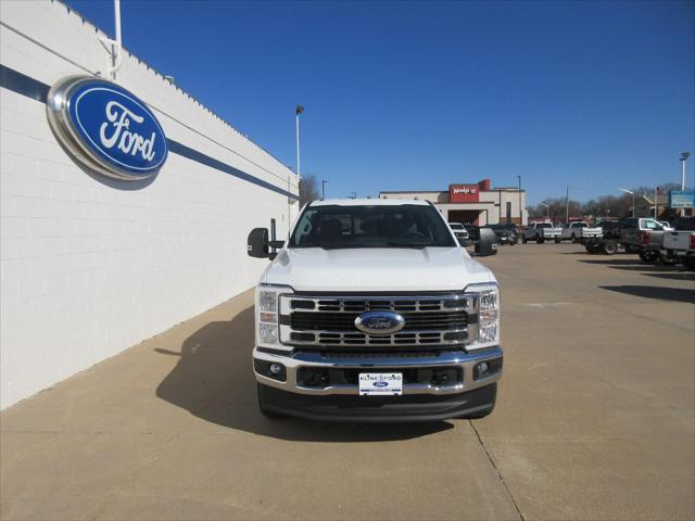 new 2025 Ford F-350 car