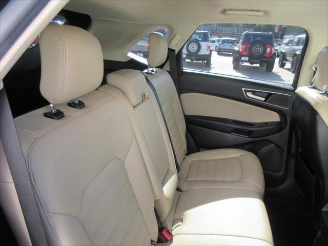used 2019 Ford Edge car