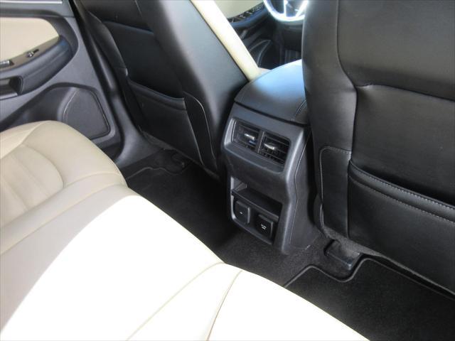 used 2019 Ford Edge car