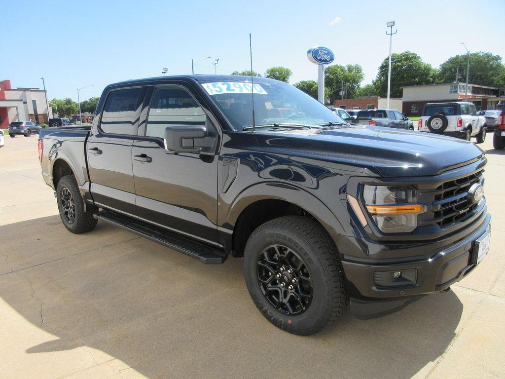 new 2025 Ford F-150 car