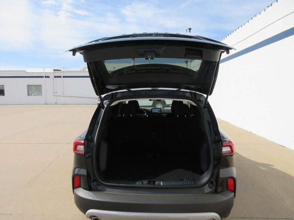 new 2025 Ford Escape car