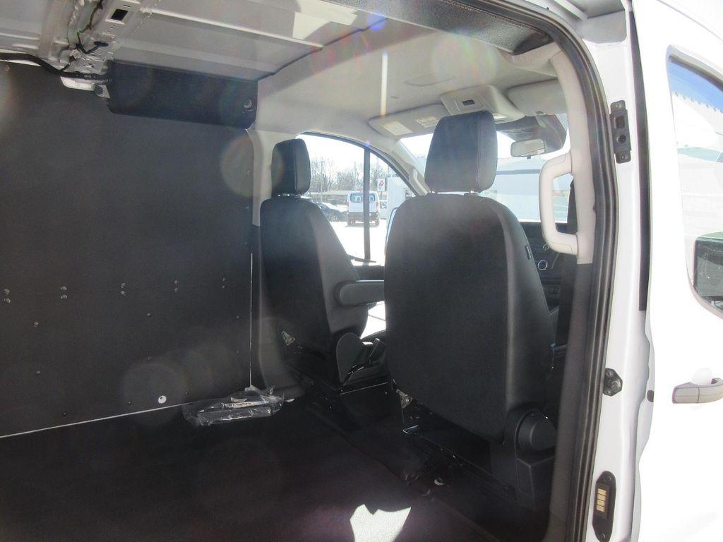 new 2025 Ford Transit-250 car