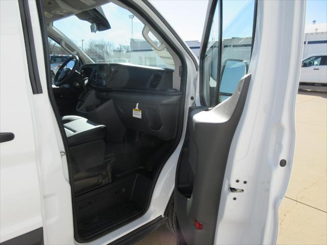new 2025 Ford Transit-250 car