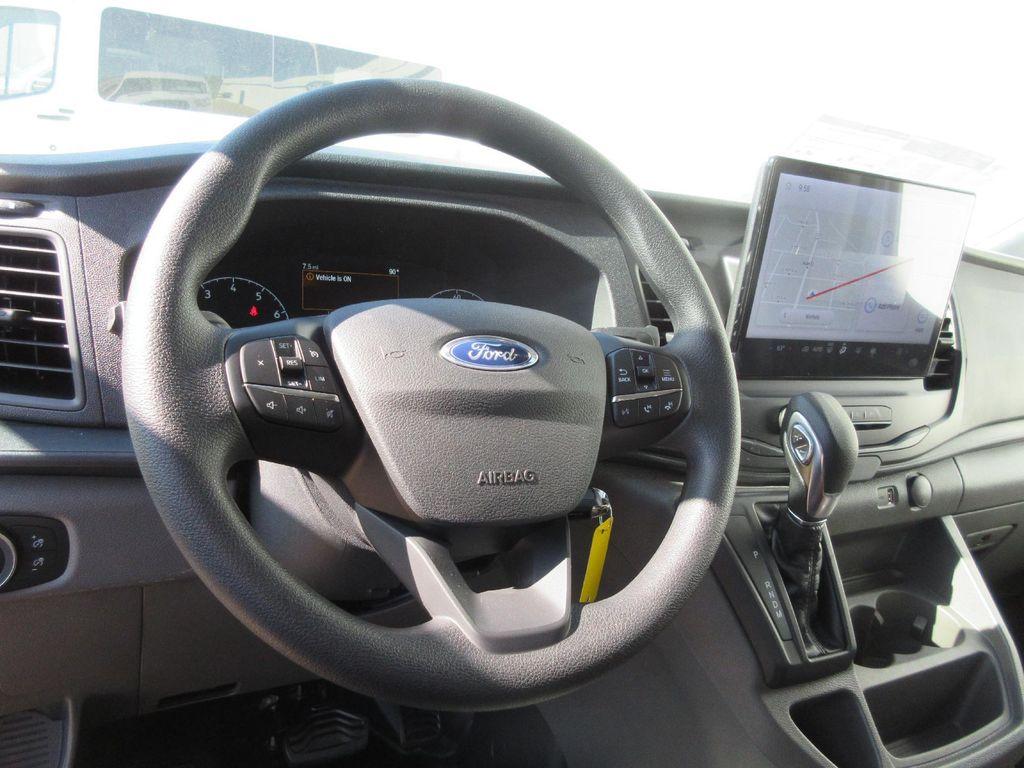 new 2025 Ford Transit-250 car
