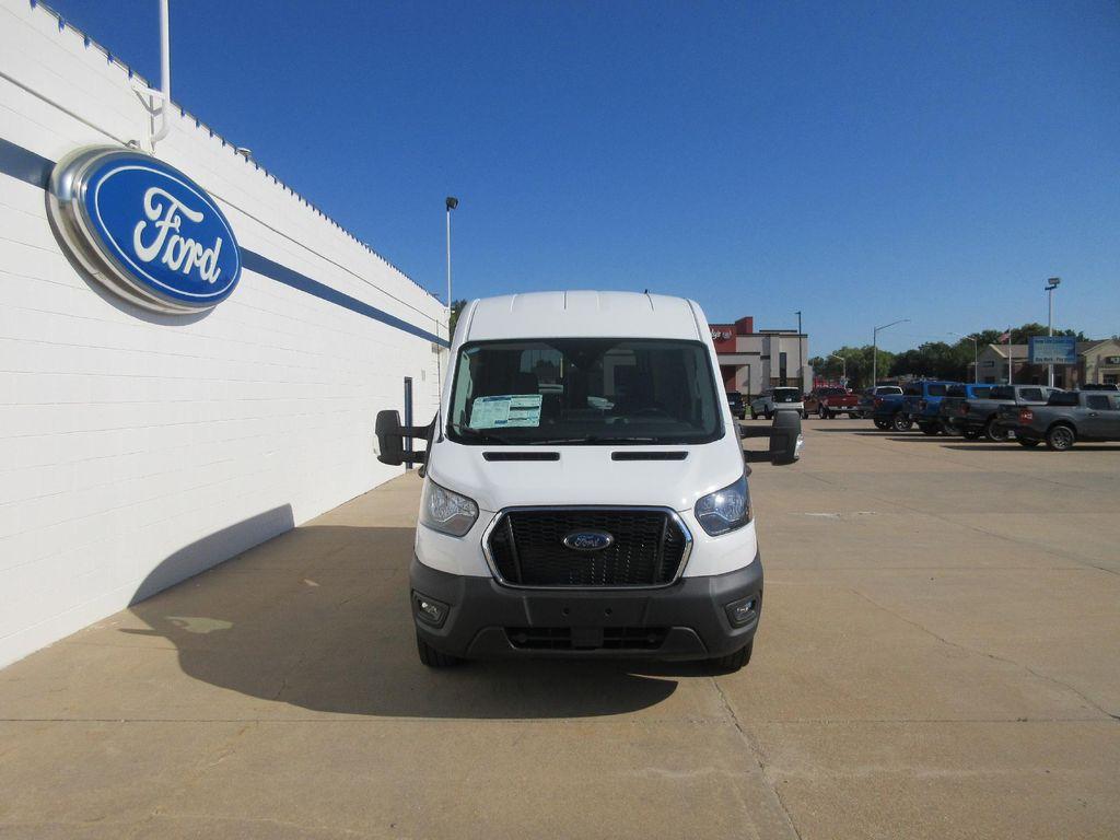 new 2025 Ford Transit-250 car