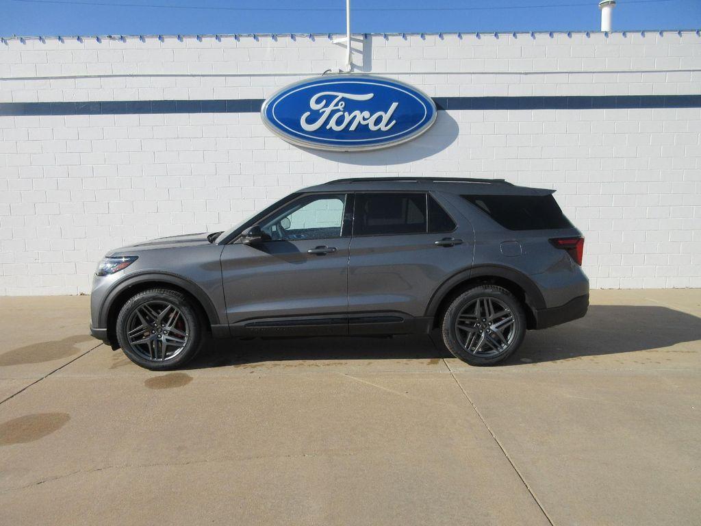 new 2025 Ford Explorer car