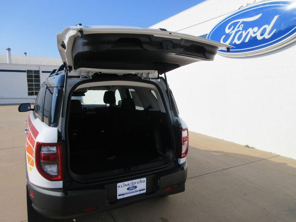 new 2024 Ford Bronco Sport car
