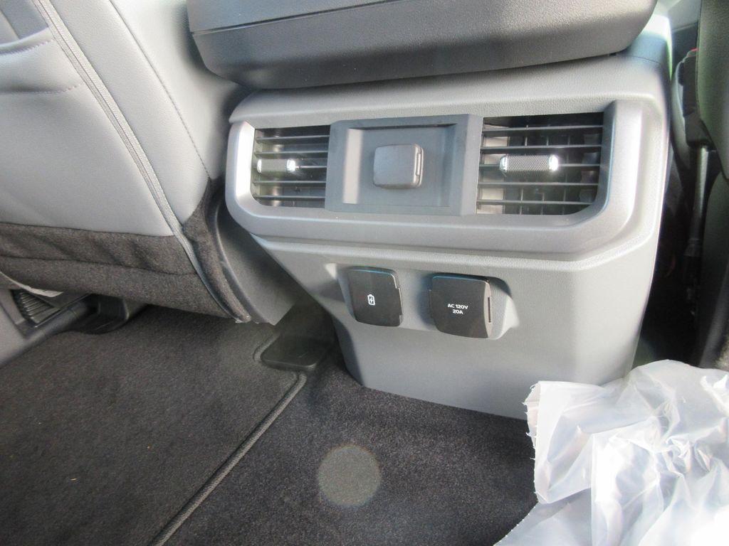 new 2025 Ford F-150 Lightning car