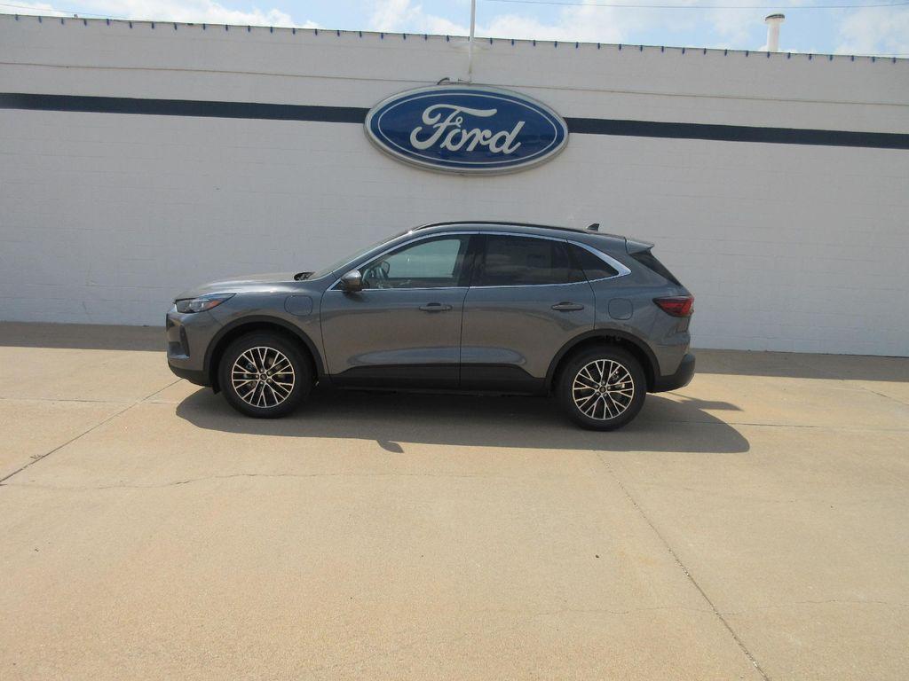 new 2025 Ford Escape PHEV car
