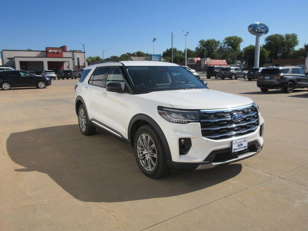 new 2025 Ford Explorer car