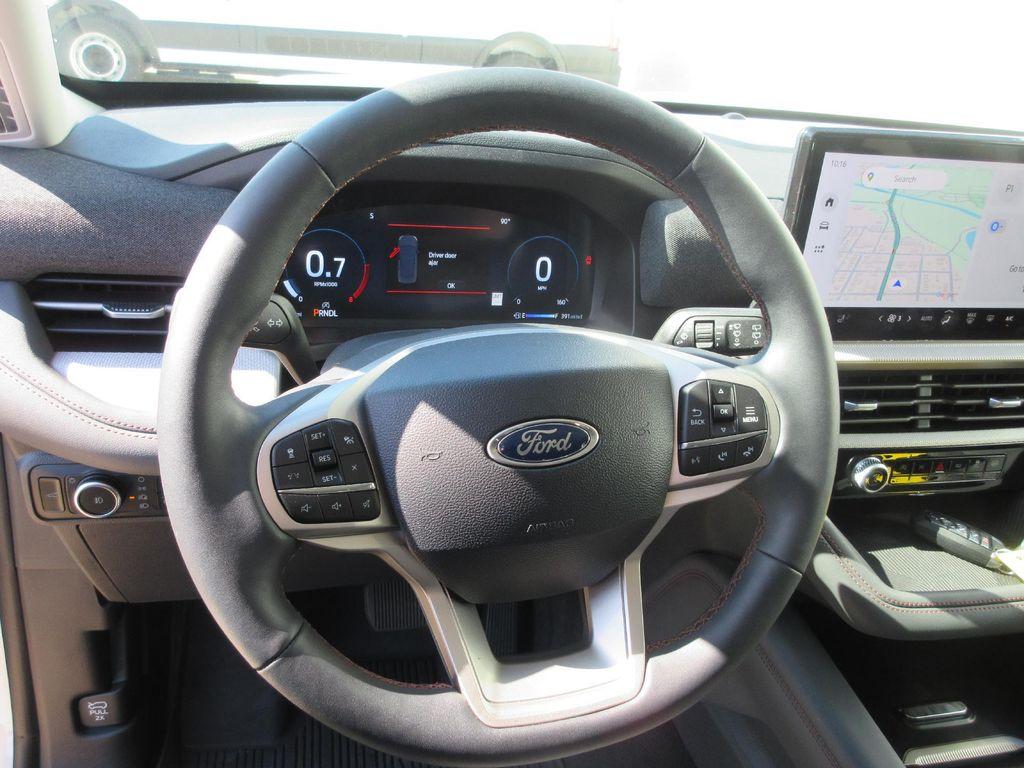 new 2025 Ford Explorer car