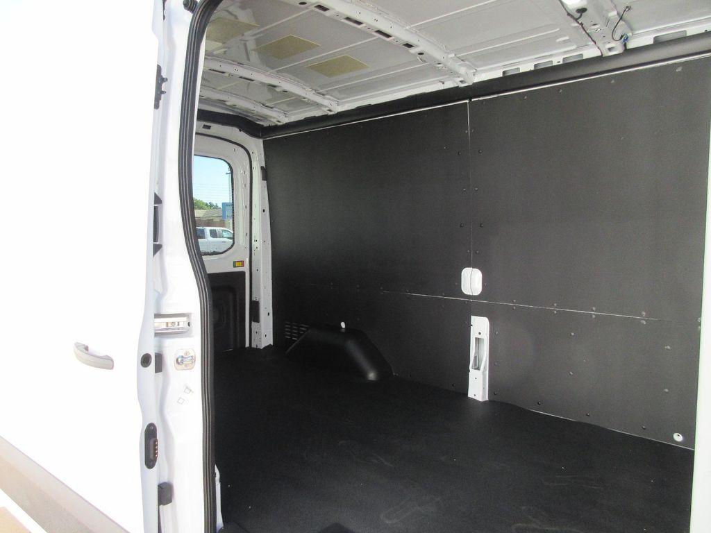 new 2025 Ford Transit-150 car