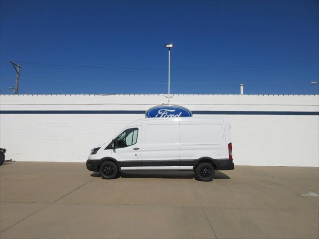 new 2025 Ford Transit-150 car