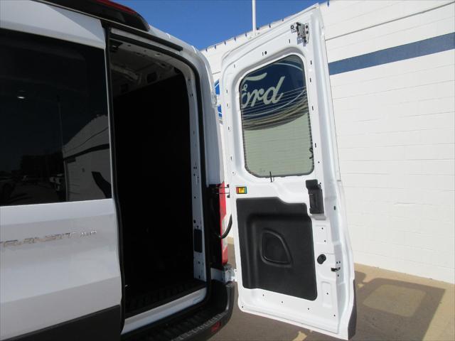 new 2025 Ford Transit-150 car