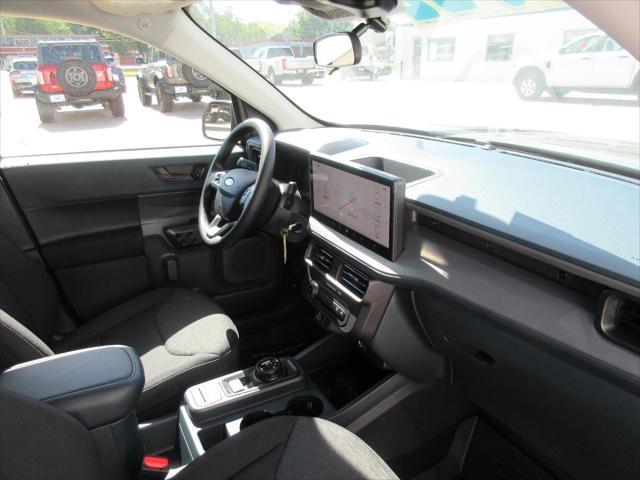 new 2025 Ford Maverick car