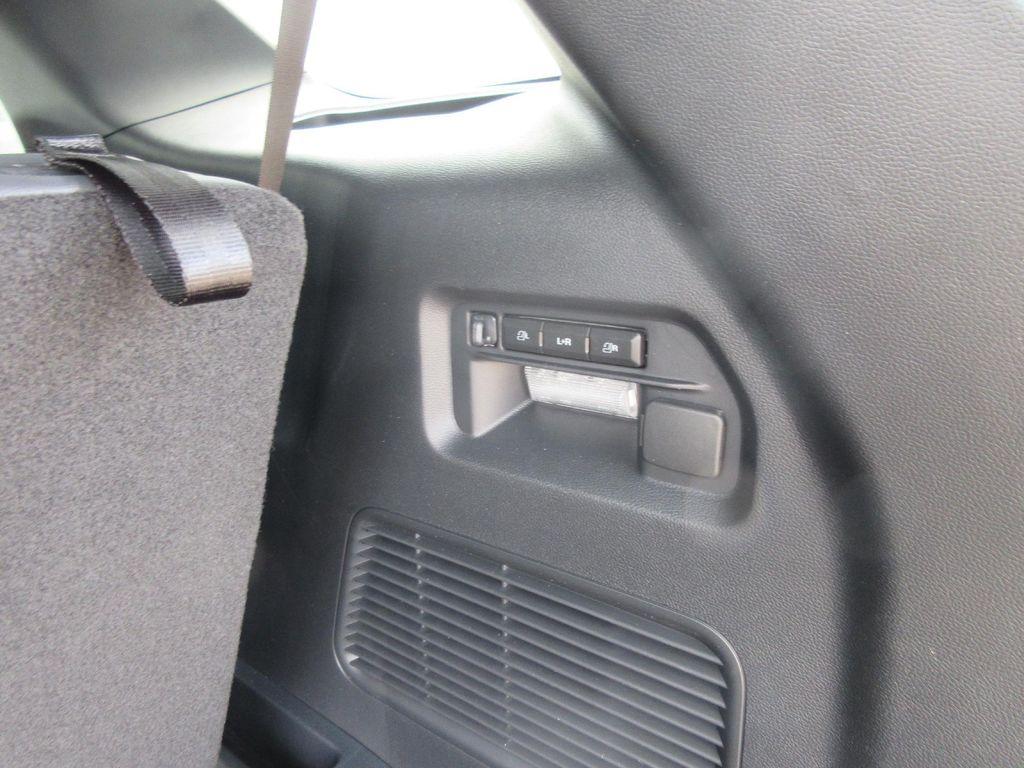 new 2025 Ford Explorer car