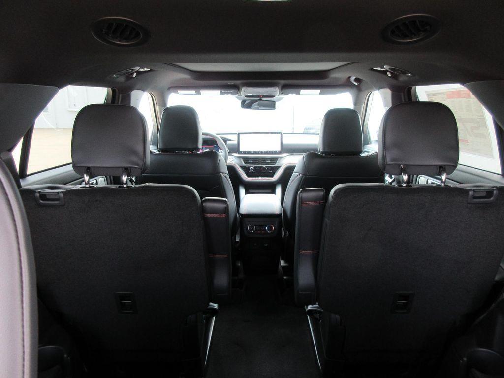 new 2025 Ford Explorer car