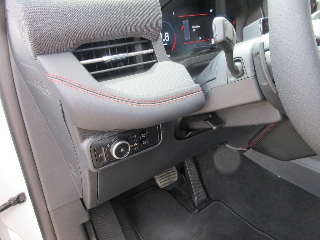 new 2025 Ford Explorer car