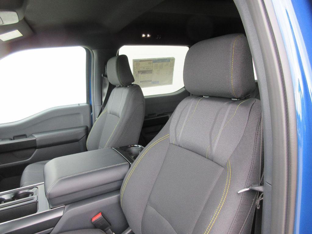 new 2025 Ford F-150 car