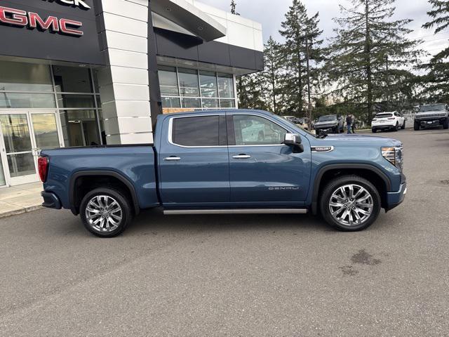 new 2025 GMC Sierra 1500 car, priced at $75,195