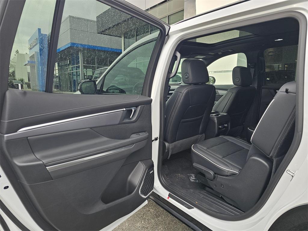 used 2025 Buick Enclave car, priced at $50,484