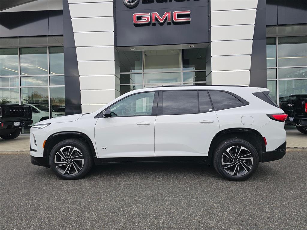 used 2025 Buick Enclave car, priced at $50,484