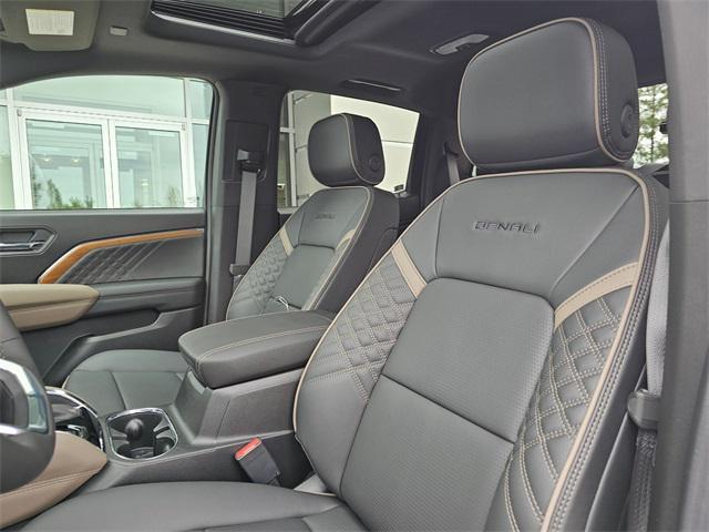 new 2025 GMC Canyon car, priced at $53,695