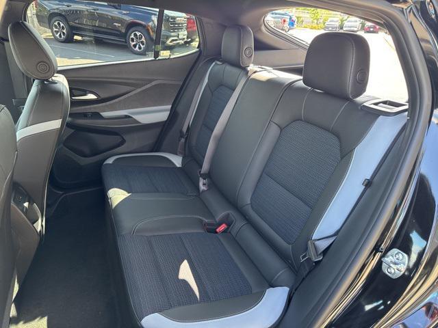 used 2025 Buick Envista car