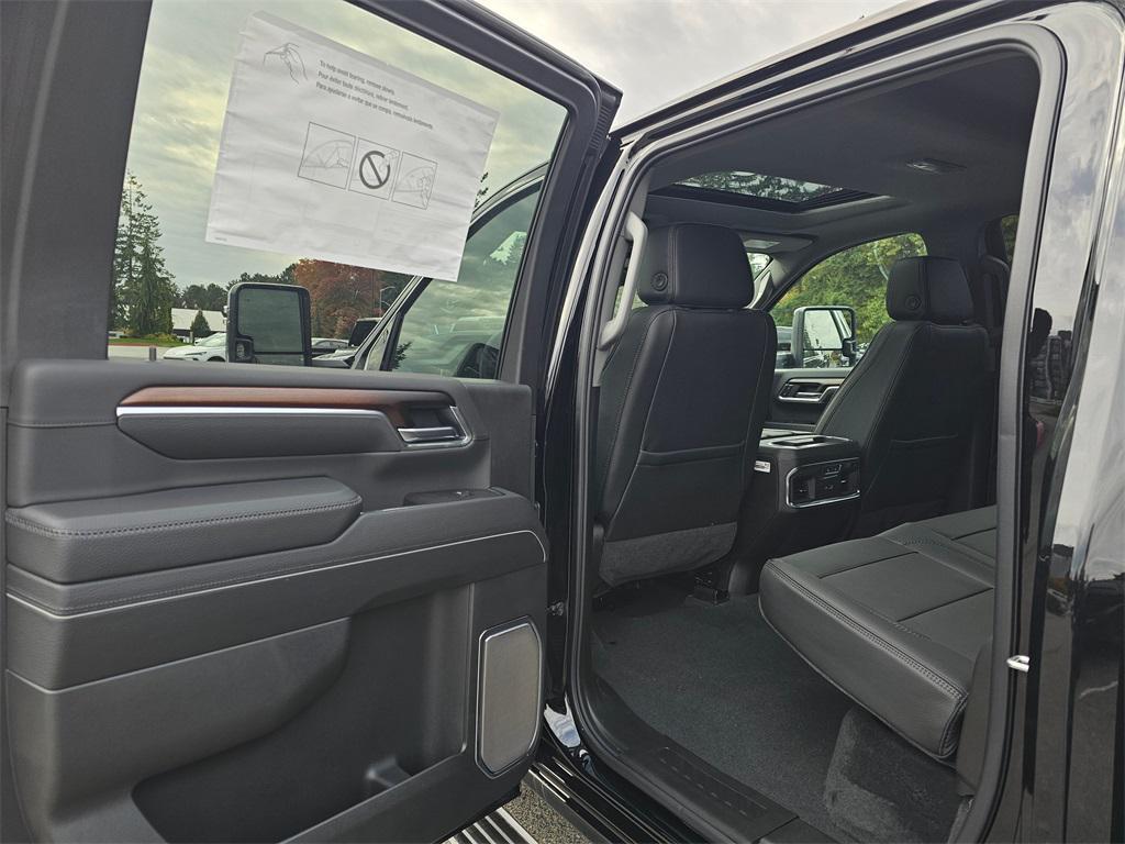 new 2025 GMC Sierra 2500 car, priced at $91,040