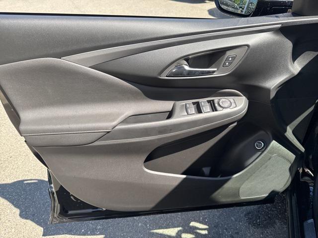 new 2025 Buick Envista car, priced at $30,835