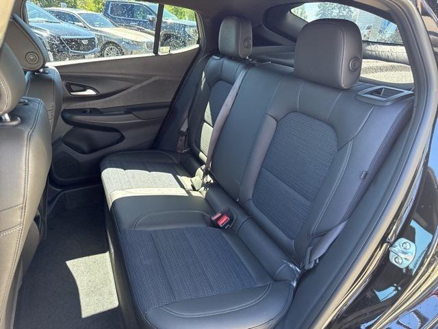 new 2025 Buick Envista car, priced at $26,530