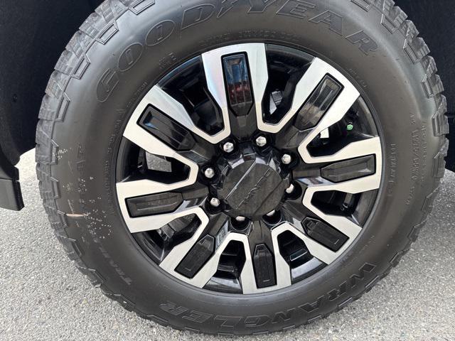new 2025 GMC Sierra 3500 car, priced at $99,015
