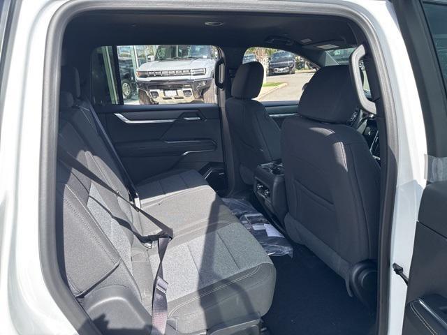 new 2025 GMC Acadia car, priced at $42,000