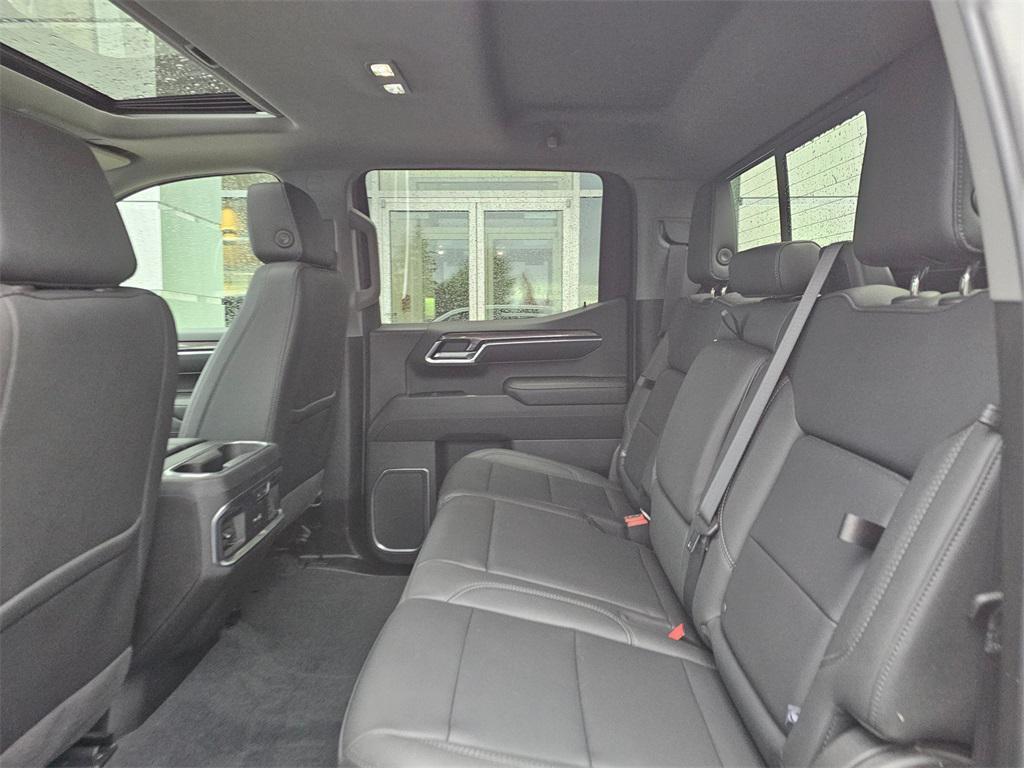 used 2022 Chevrolet Silverado 1500 car, priced at $38,995